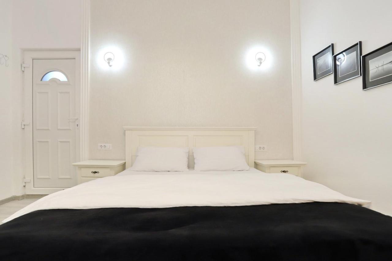 Central Luxury Apartments 拉迪亚 外观 照片