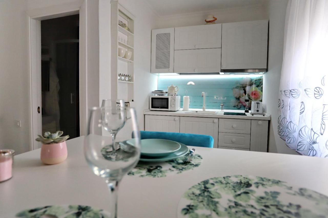 Central Luxury Apartments 拉迪亚 外观 照片